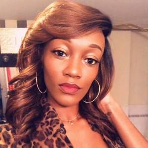 Meet your Posher, Teri